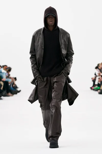 Look 33